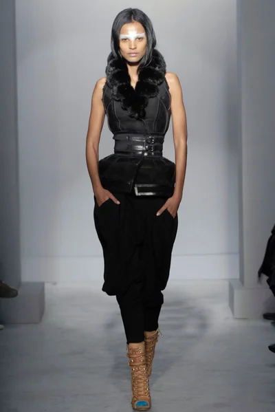 Look 37